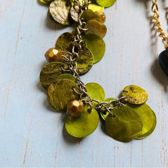 Necklace Bundle  - Picture 4 of 5